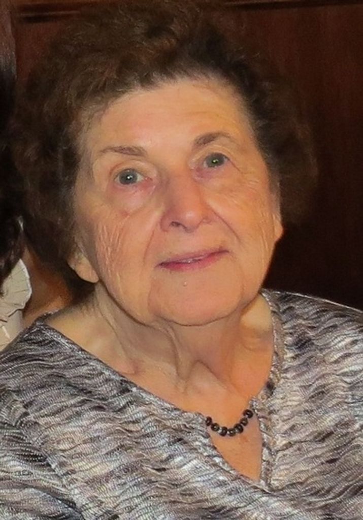 Lena Gawlik Profile Photo
