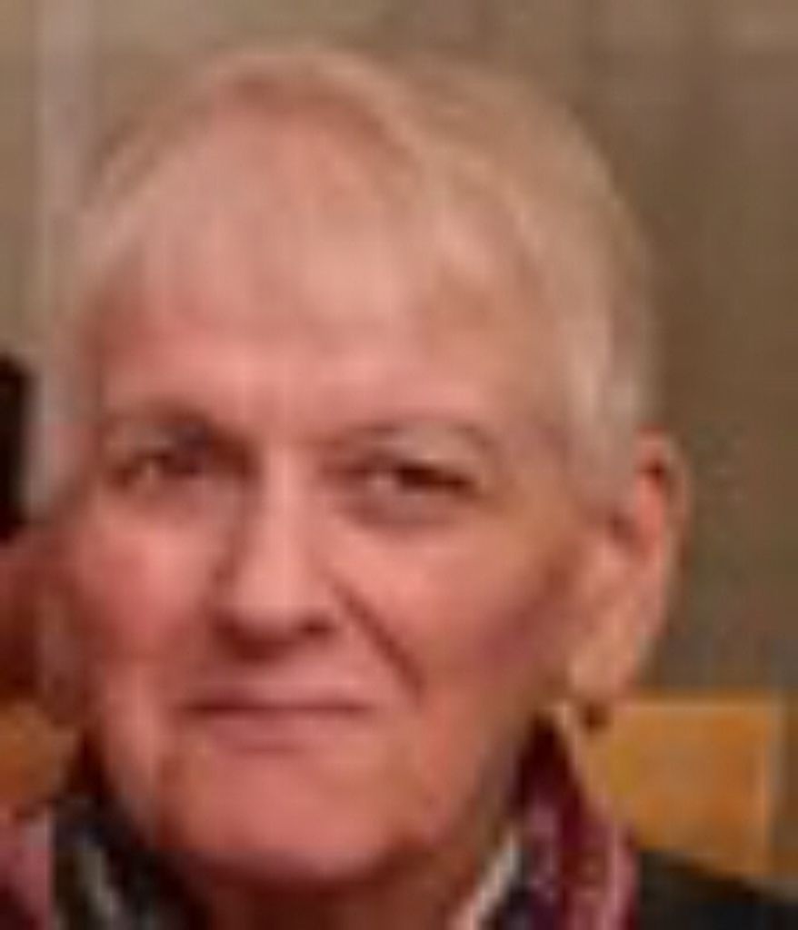 Julia  Risich 
