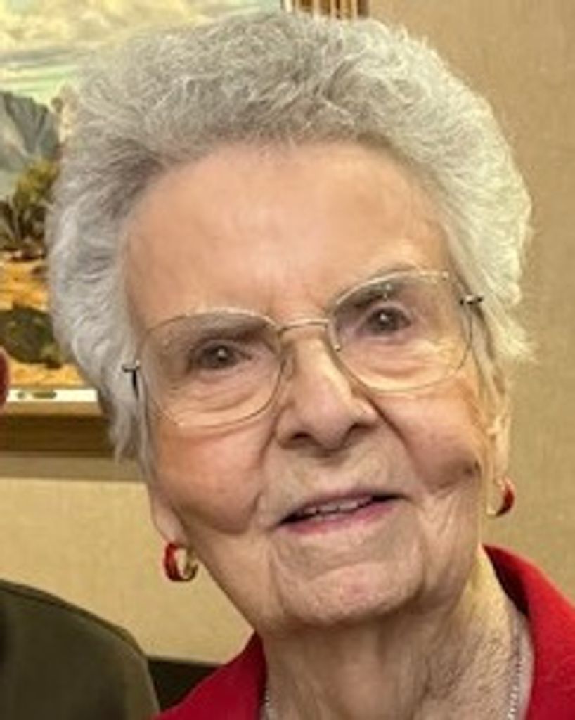 Sarah Meyer Profile Photo
