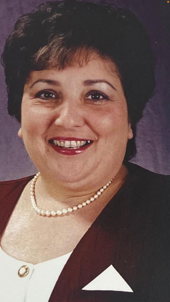 Marie Elina Cahill Profile Photo