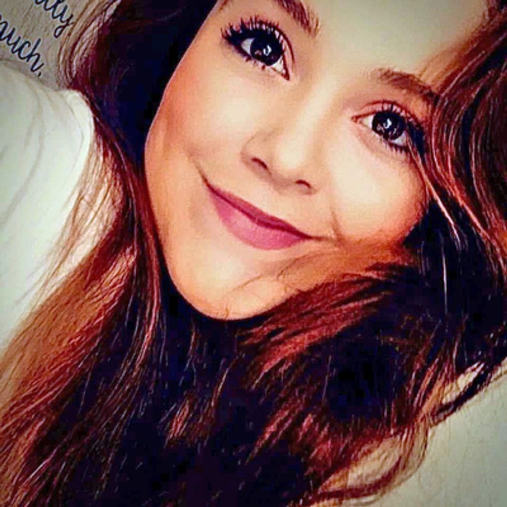 Olivia Limoges Profile Photo