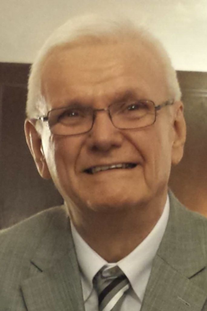 Donald Micholas Profile Photo