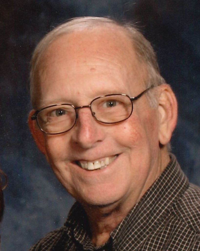 Gene Robert Loreth Profile Photo