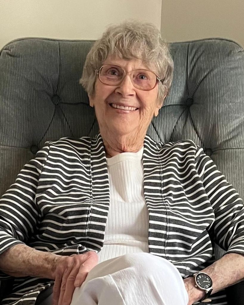 Carolyn Carter Bell