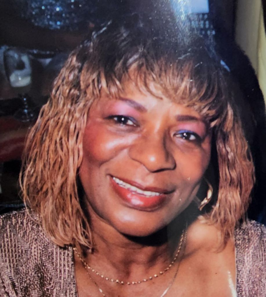 Bessie Wyatt Profile Photo