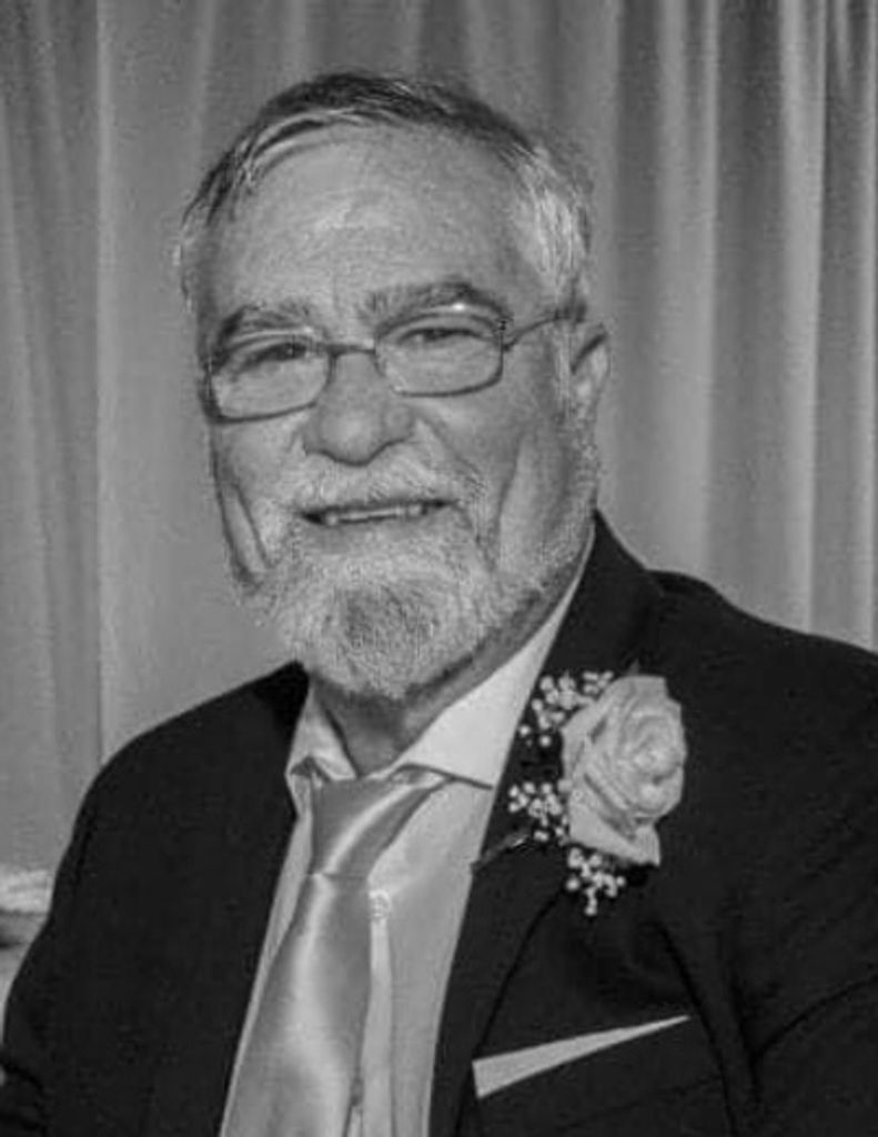 Mark   Phillips Profile Photo
