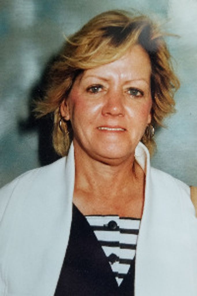 Alice(White) Lewis Profile Photo