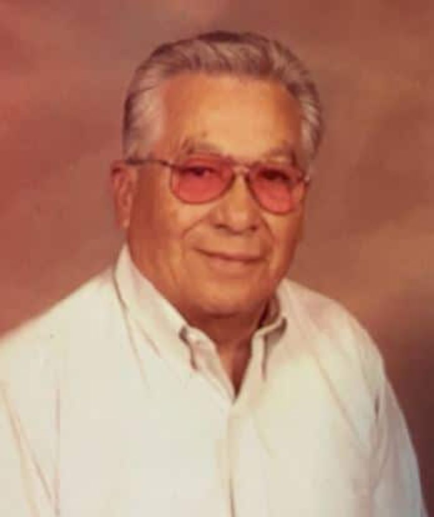 Alexander G. Mendoza