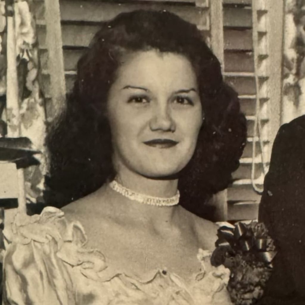 Mrs. Betty Blume Lomas