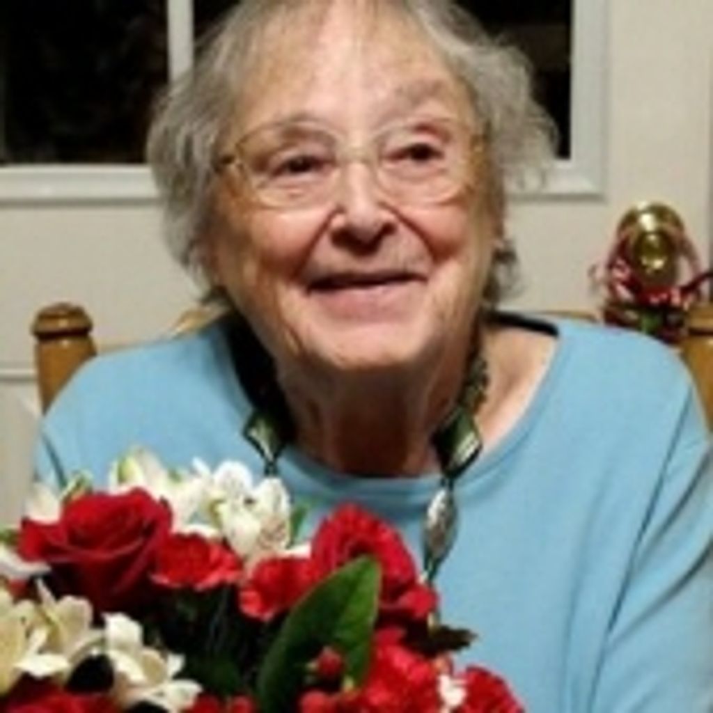 Vivian Vanek Petersen Profile Photo
