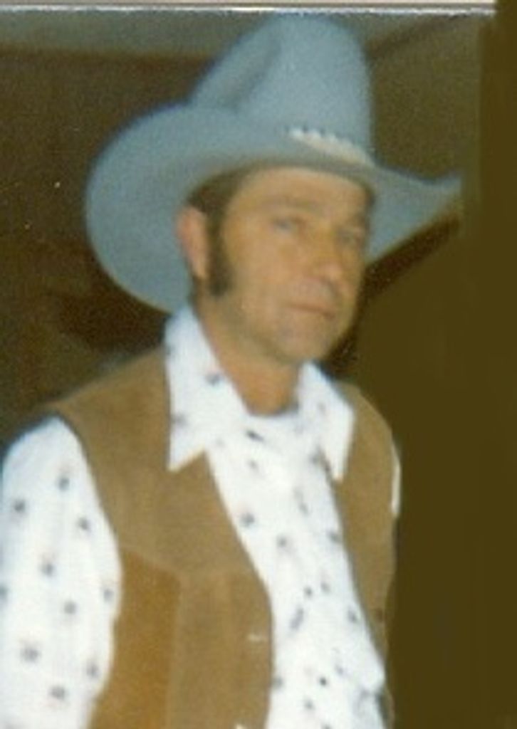 Golden Clark Profile Photo