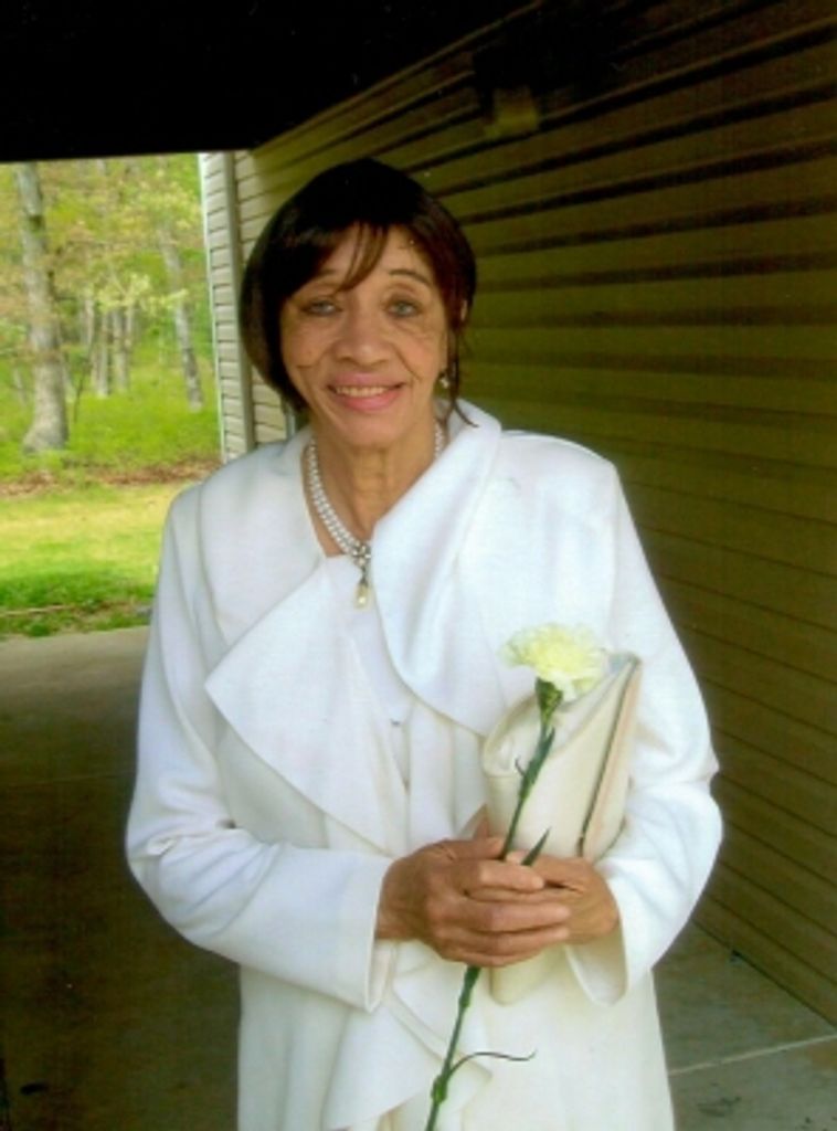 Mary Davis Profile Photo