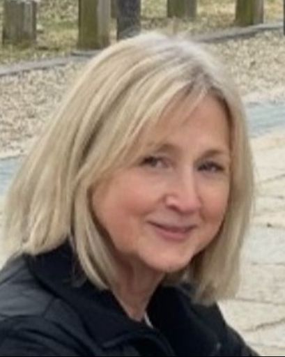 Susan May Hutnik's obituary image