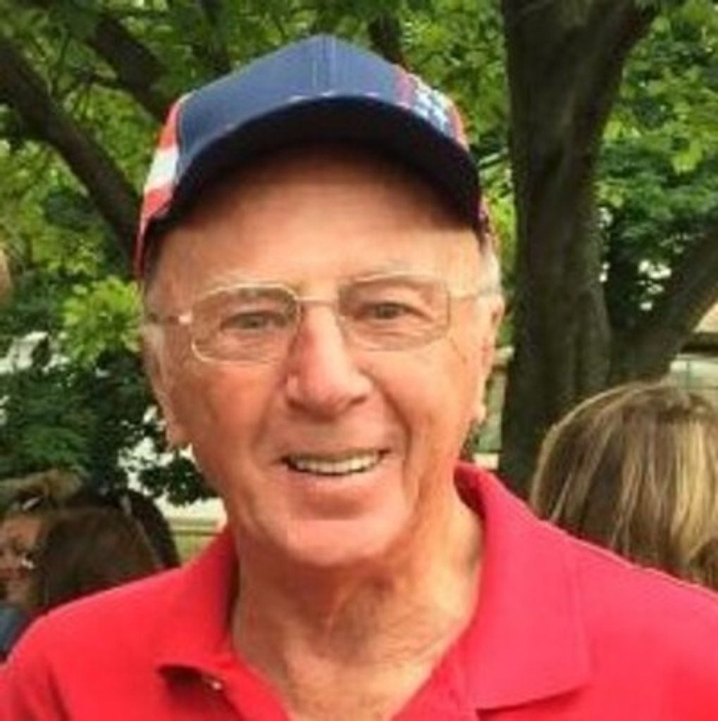 Robert "Bob" Joseph Tushek