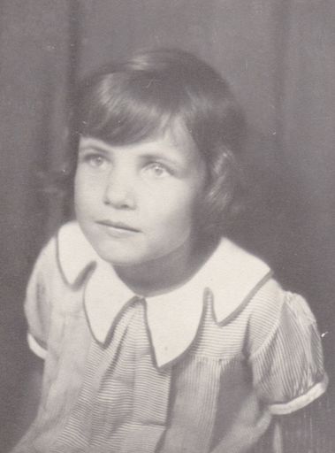 Opal "Jeanne" Arnold photo gallery thumbnail 2 of 65