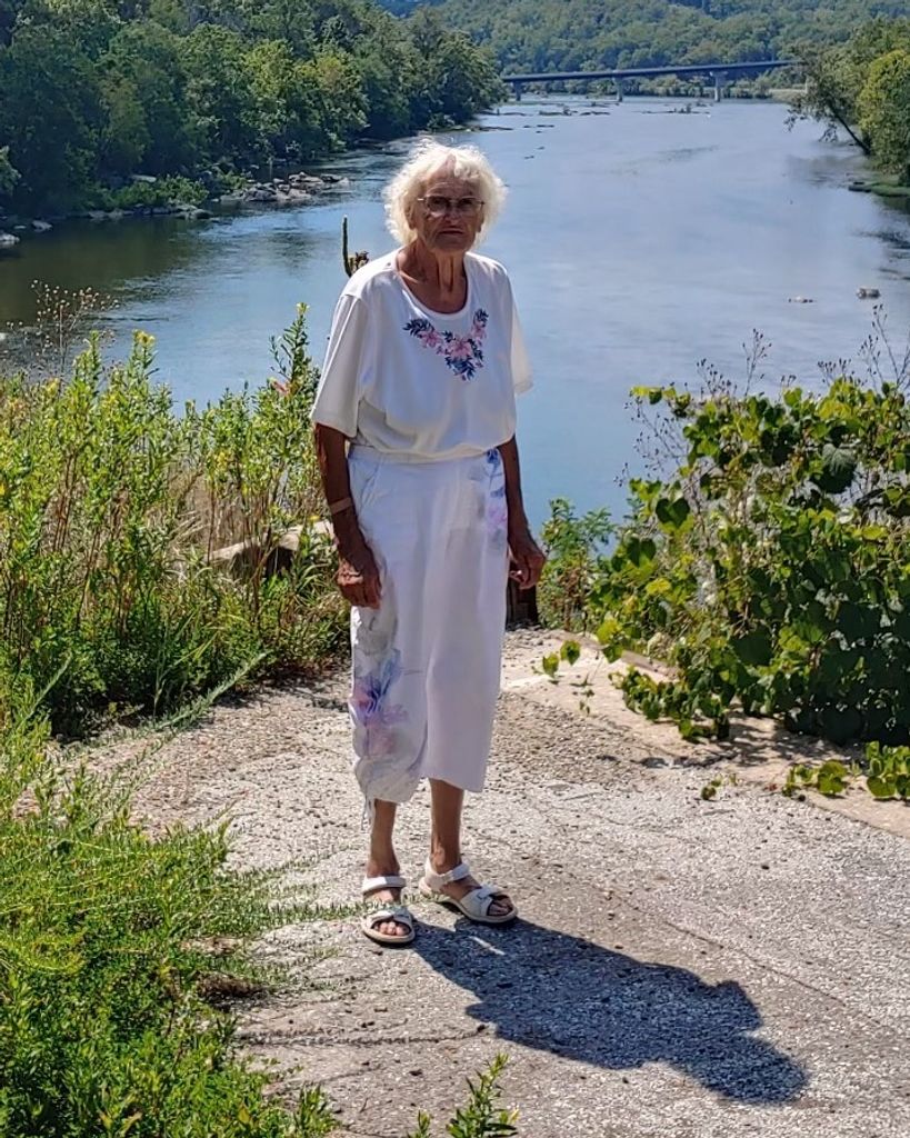 Mary Jeanette Creed