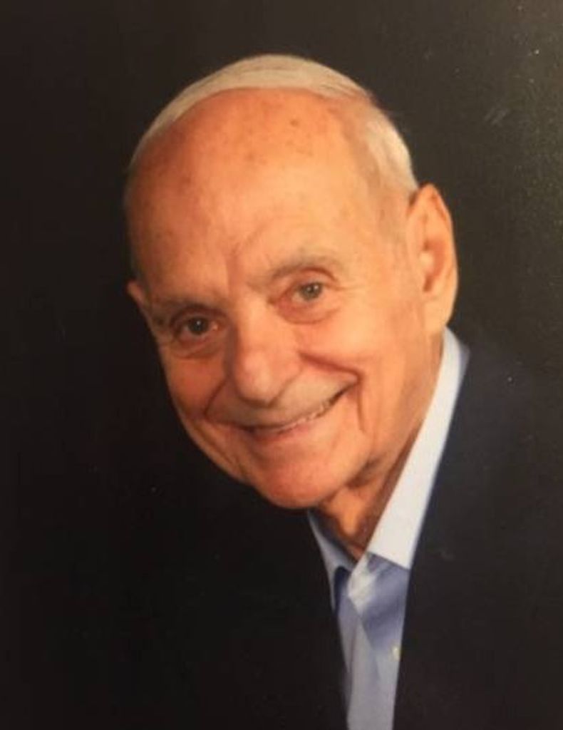 Carmen J. Amadio,   Sr.