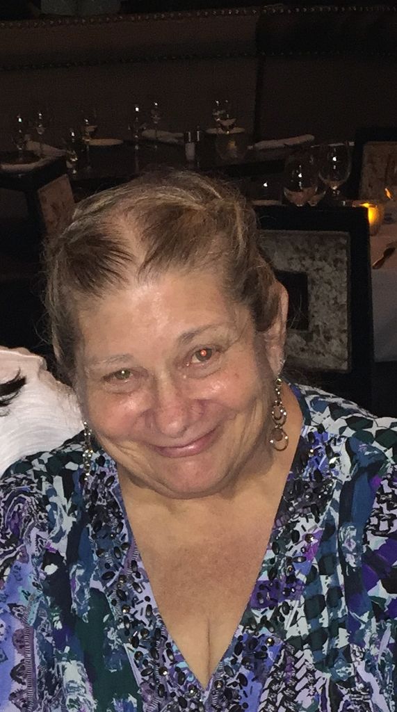 Joanne Schombs