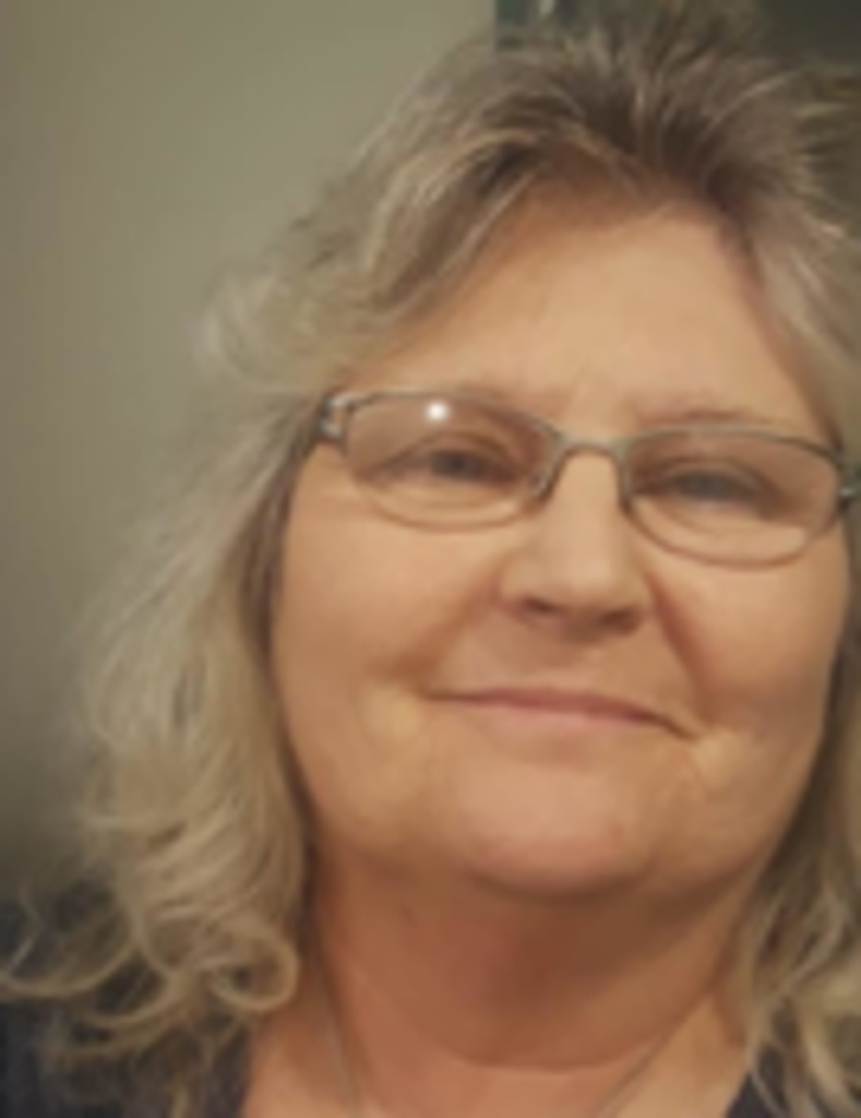Mrs. Susan Lynn (Davis) Koch Profile Photo