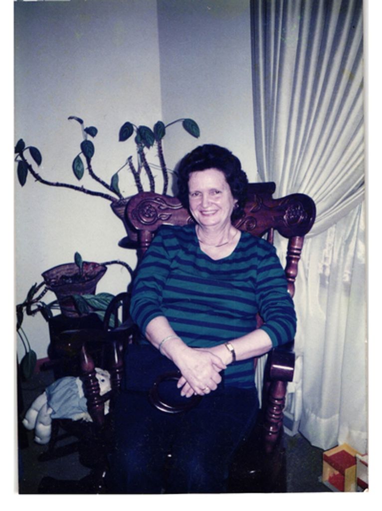 Ruby Collins Light Profile Photo