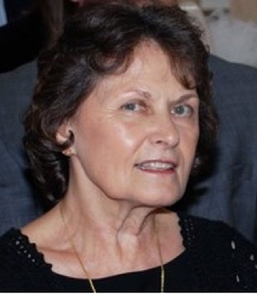 Alice Novy Profile Photo