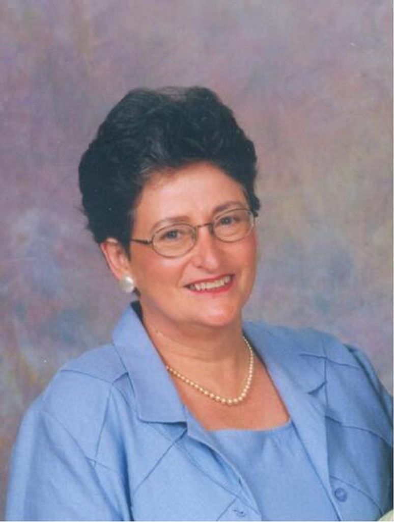 Olive Jo Veenstra Profile Photo