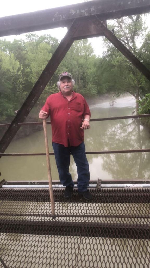 Robert Eugene Lackey Sr