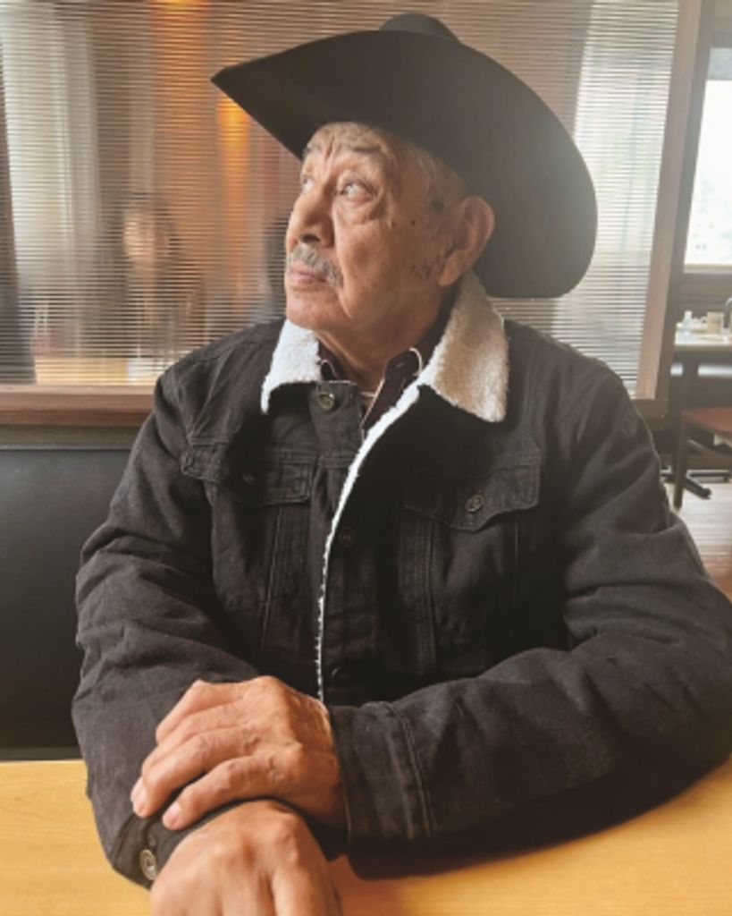 Arturo Valenzuela Profile Photo