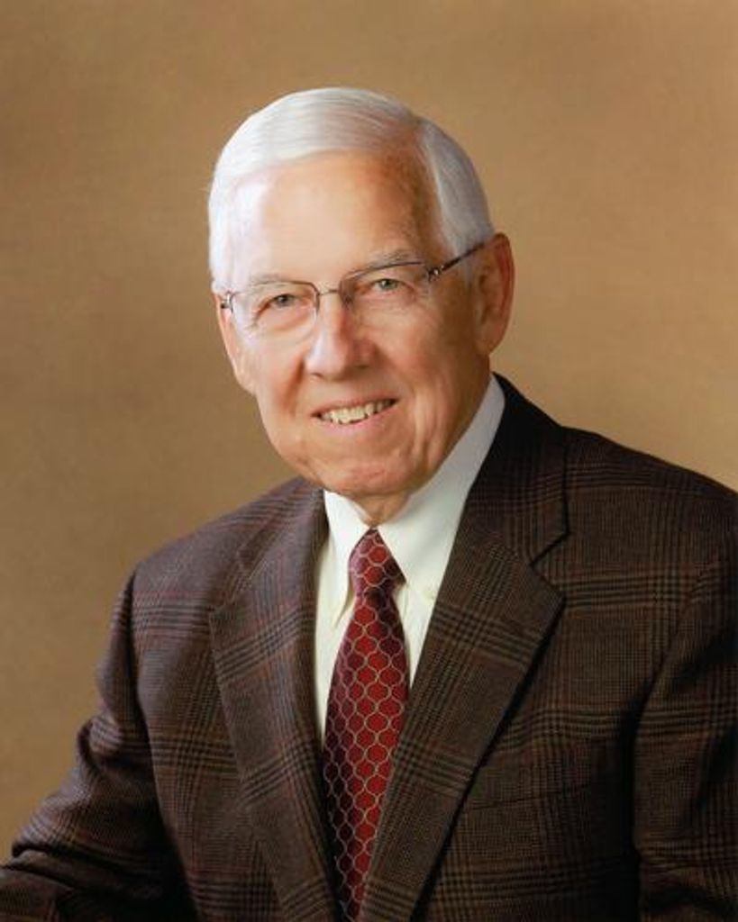 Leon Dennis Profile Photo