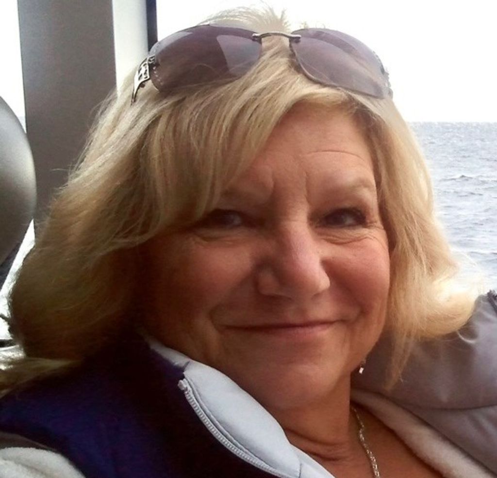 Anita (Cossu)  Myroniak Profile Photo