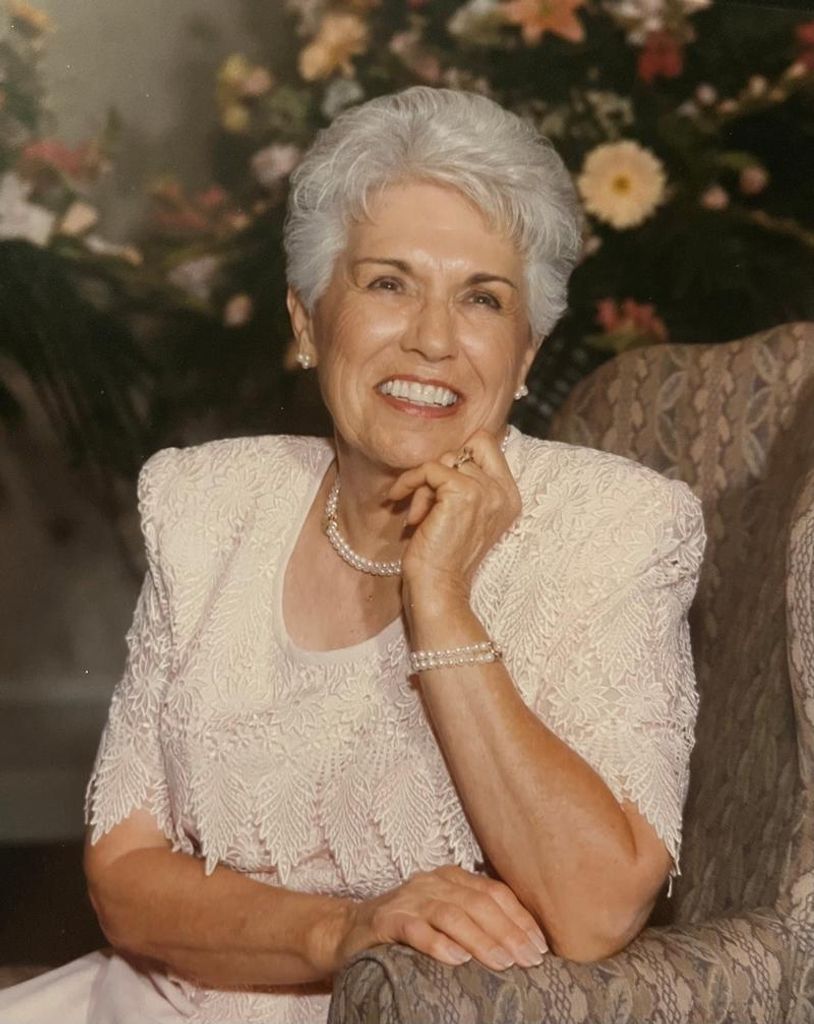 Violet Beatrice Schmidt Profile Photo