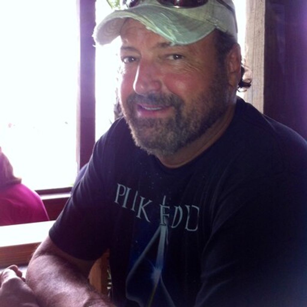 Allen Bruce Thompson Profile Photo