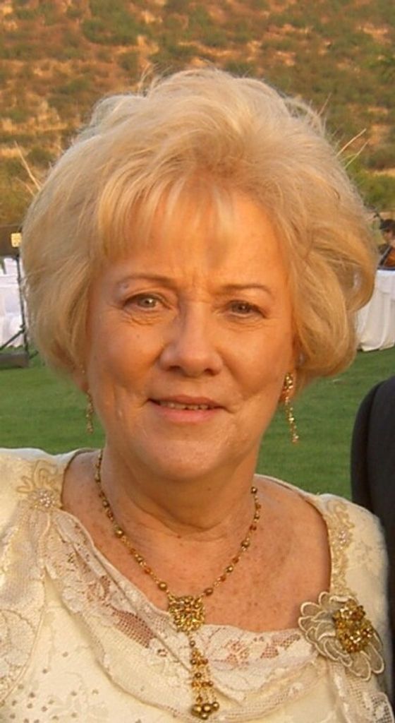 Martha Louise Sallows Profile Photo