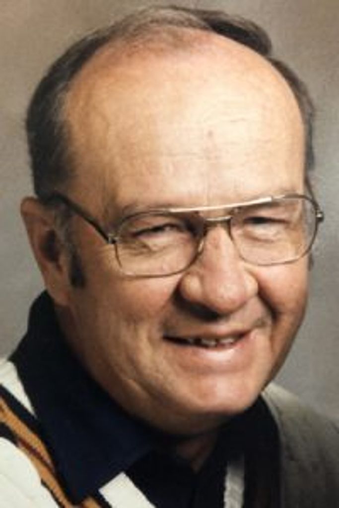 Robert  D. Scherr