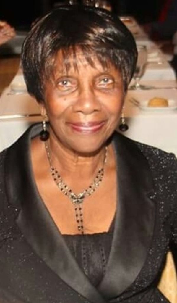 Viola Helen Chapman
