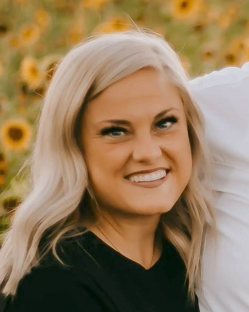 Jessica Lee Cloutier Profile Photo