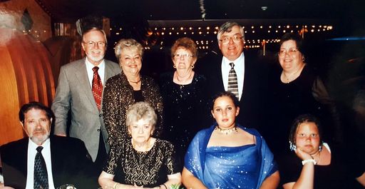 Sheila Raney photo gallery thumbnail 12 of 159