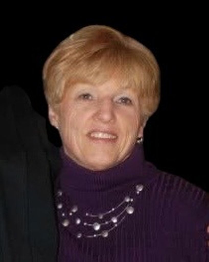 Carol Jean Schlicht Profile Photo