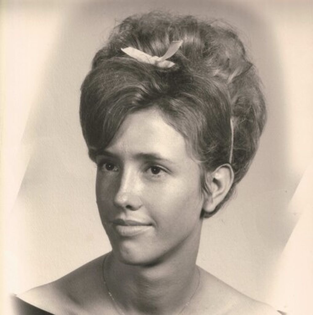 Elizabeth Francis Tuttle Profile Photo