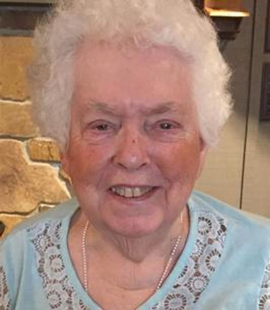 Phyllis D Robertson (Gardner) Profile Photo