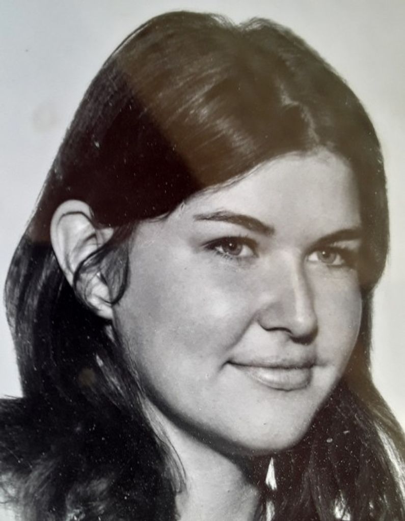 Brigitte Lark Profile Photo