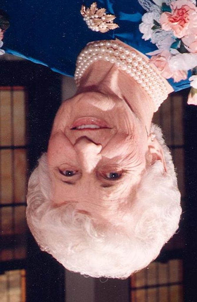 Agnes  W. Smudde