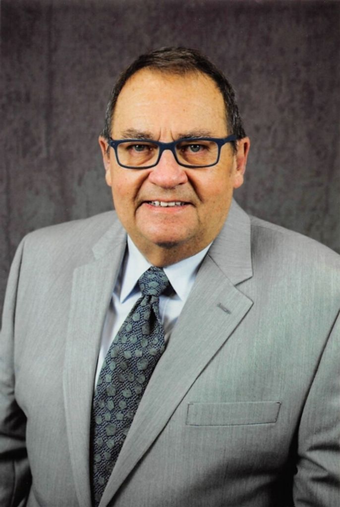 Kenneth G. Leischner