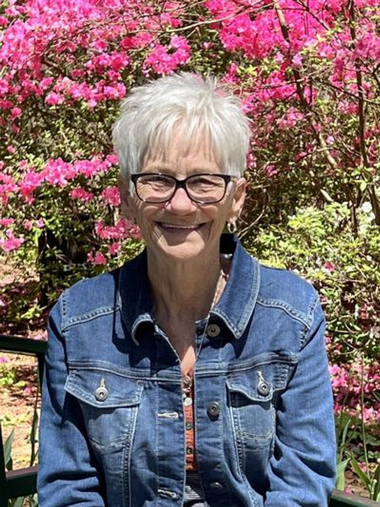 Marilyn Kay Applewhite Profile Photo
