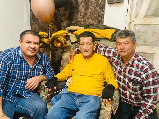 Juan Manuel De Luna Garcia photo gallery thumbnail 41 of 63