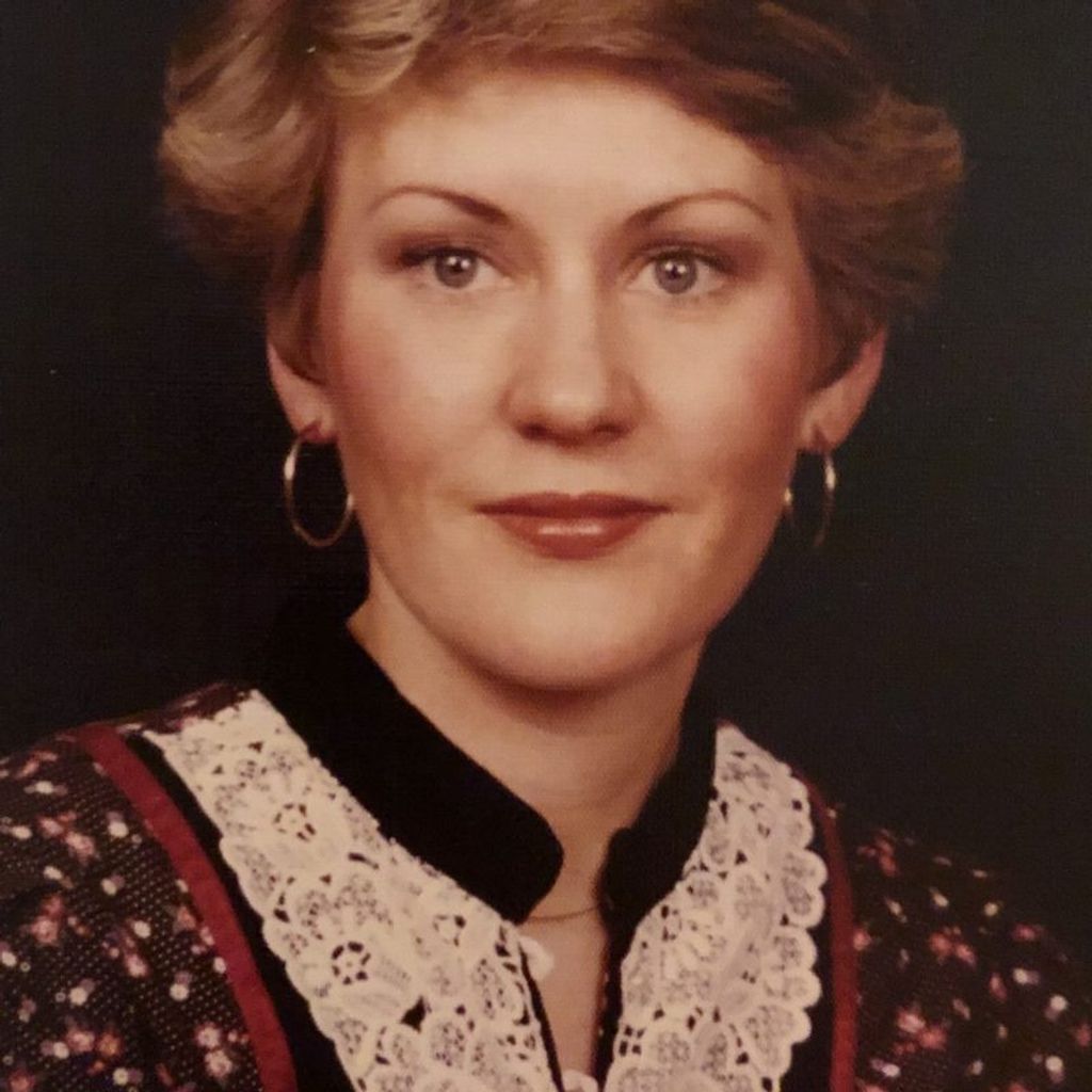 Lynn  Griffin LeSueur