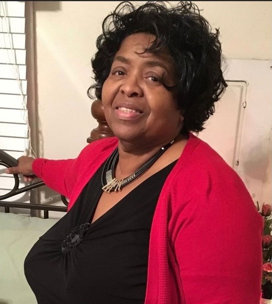 Franachestera Faye Fountain