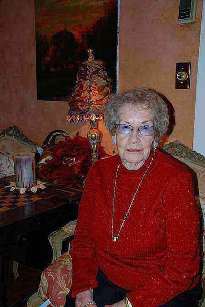 Estelle Violet Tessier Profile Photo