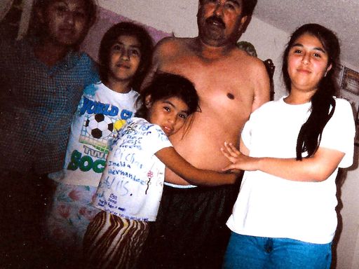 Simon Serna photo gallery thumbnail 40 of 69