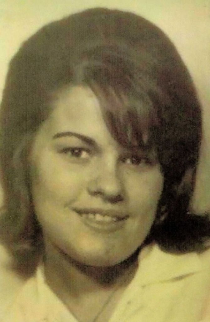 Diana  Holmes Profile Photo